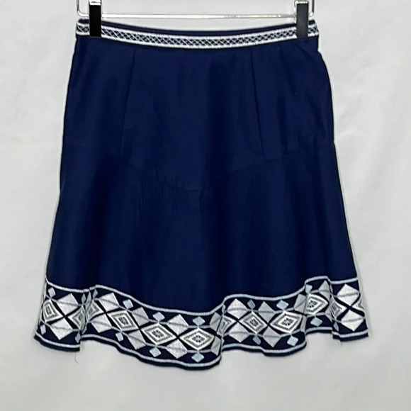 Shoshanna Embroidered Textured Cotton Skirt in Navy - Size 0 - Picture 2 of 5